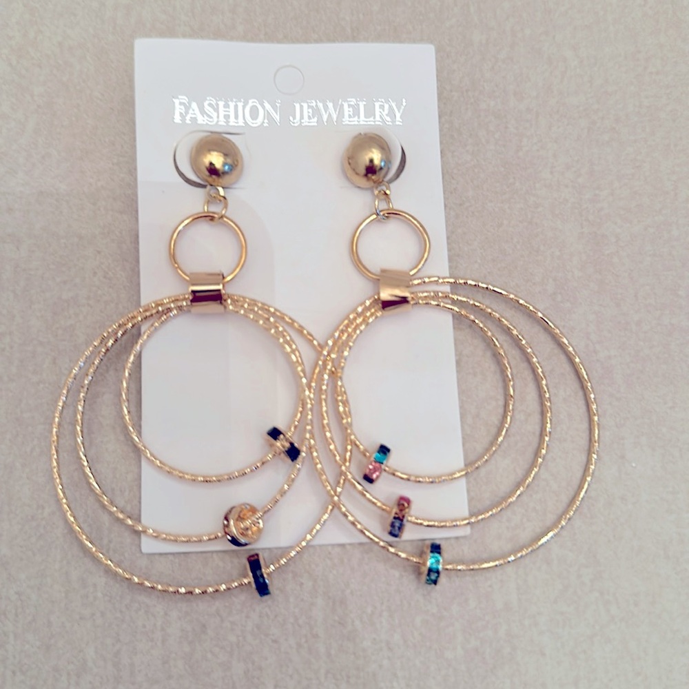 Fashion earrings